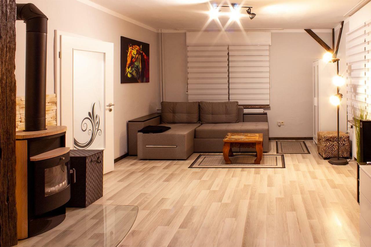 Ferienwohnung Buren/Weiberg Bueren  Buitenkant foto